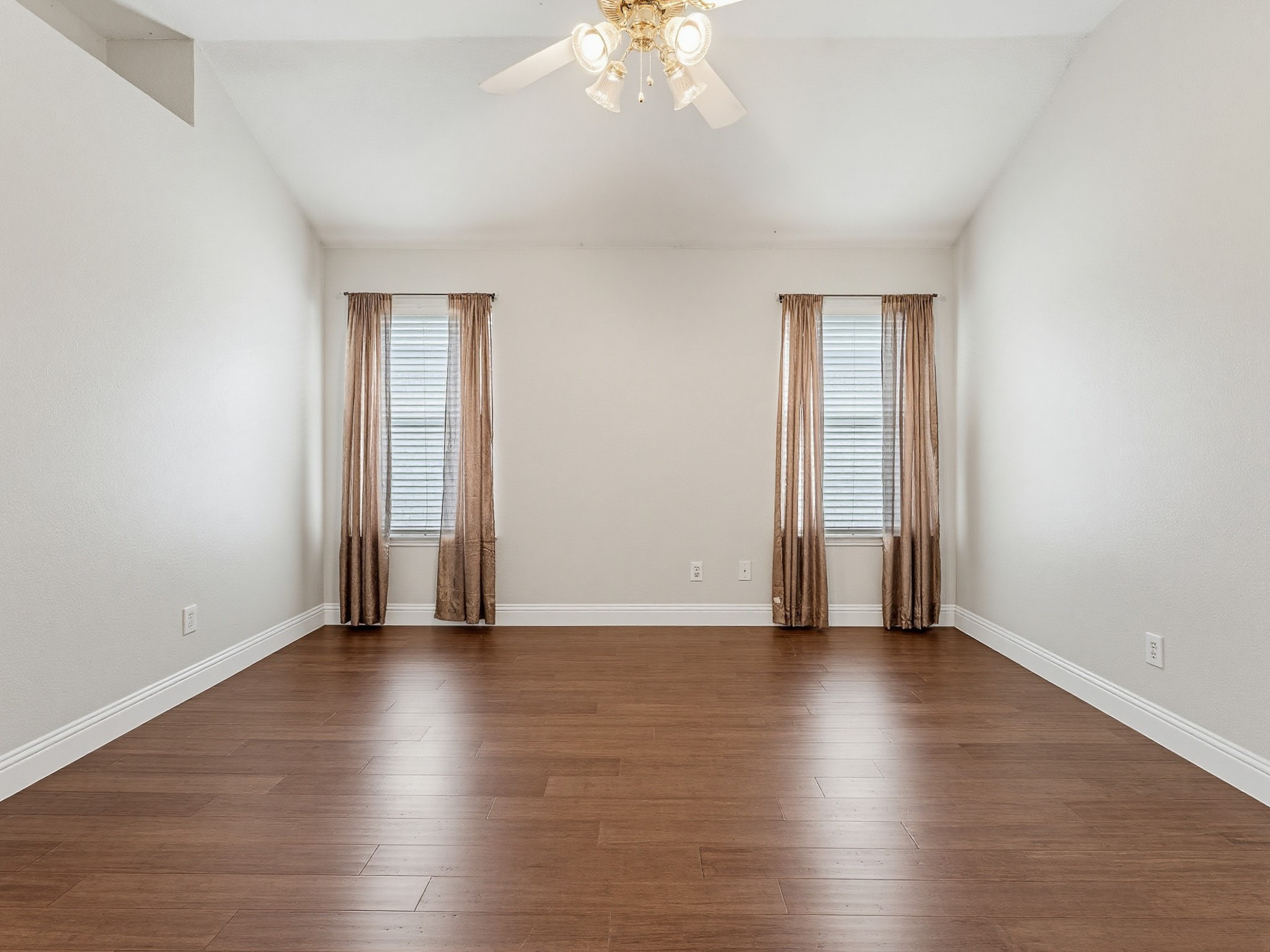 464 Maplegrove Road Cedar Hill TX 75104