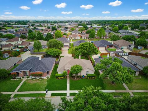 464 Maplegrove Road Cedar Hill TX 75104