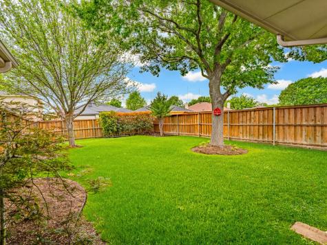 464 Maplegrove Road Cedar Hill TX 75104