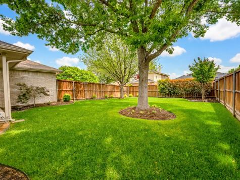 464 Maplegrove Road Cedar Hill TX 75104