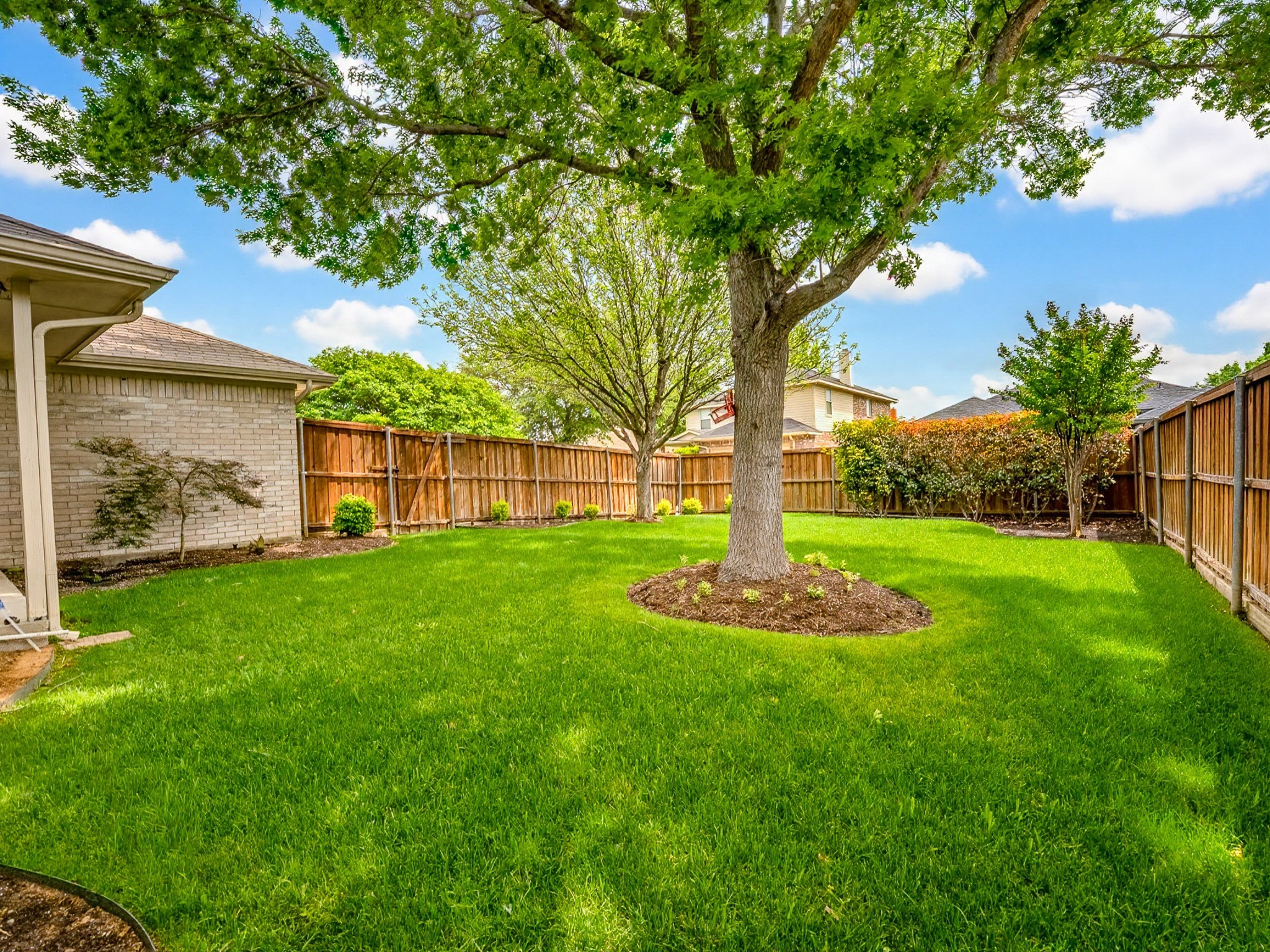 464 Maplegrove Road Cedar Hill TX 75104