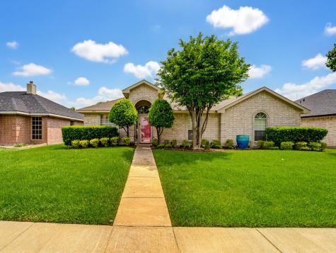 464 Maplegrove Road Cedar Hill TX 75104