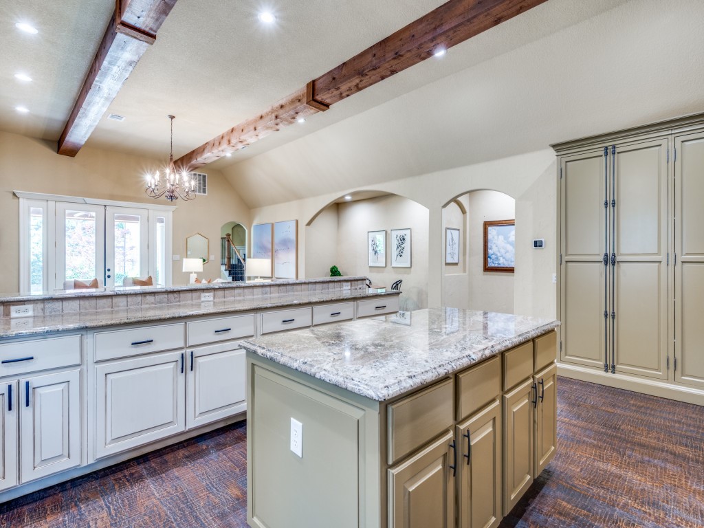 3917 W 6th Street Fort Worth TX 76107