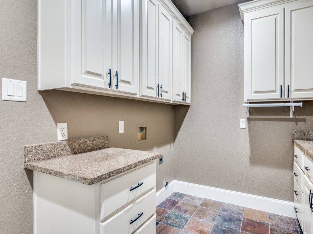 3917 W 6th Street Fort Worth TX 76107