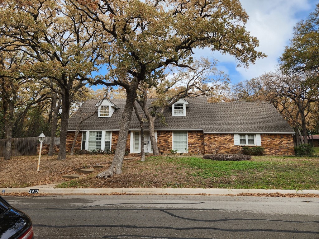 5813 Rockhill Road Fort Worth TX 76112