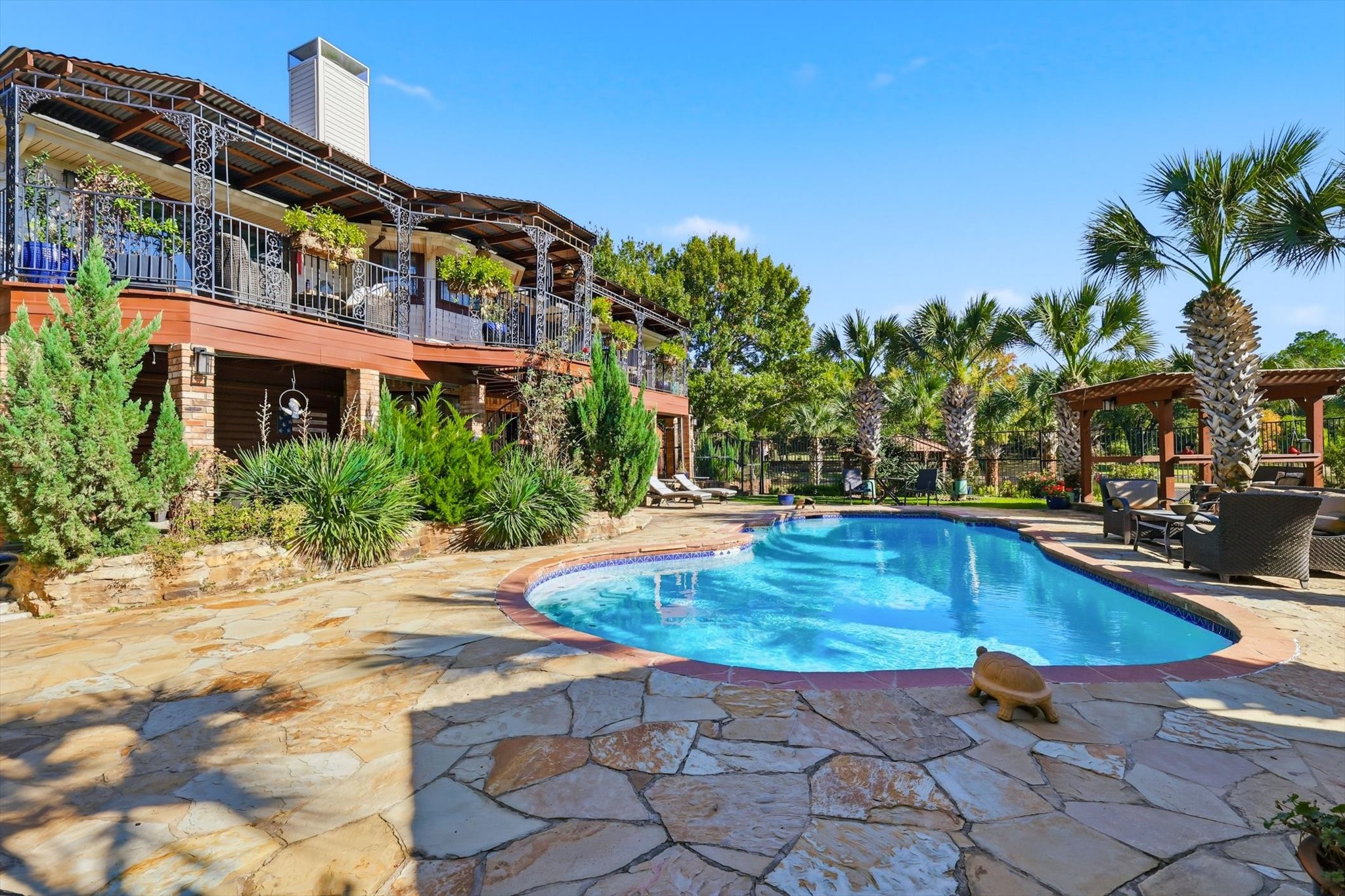 2910 Lakeshore Court Arlington TX 76013