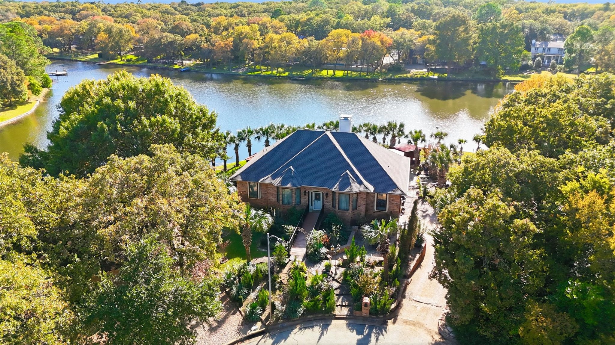 2910 Lakeshore Court Arlington TX 76013