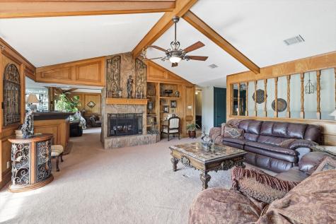 2910 Lakeshore Court Arlington TX 76013