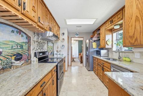 2910 Lakeshore Court Arlington TX 76013