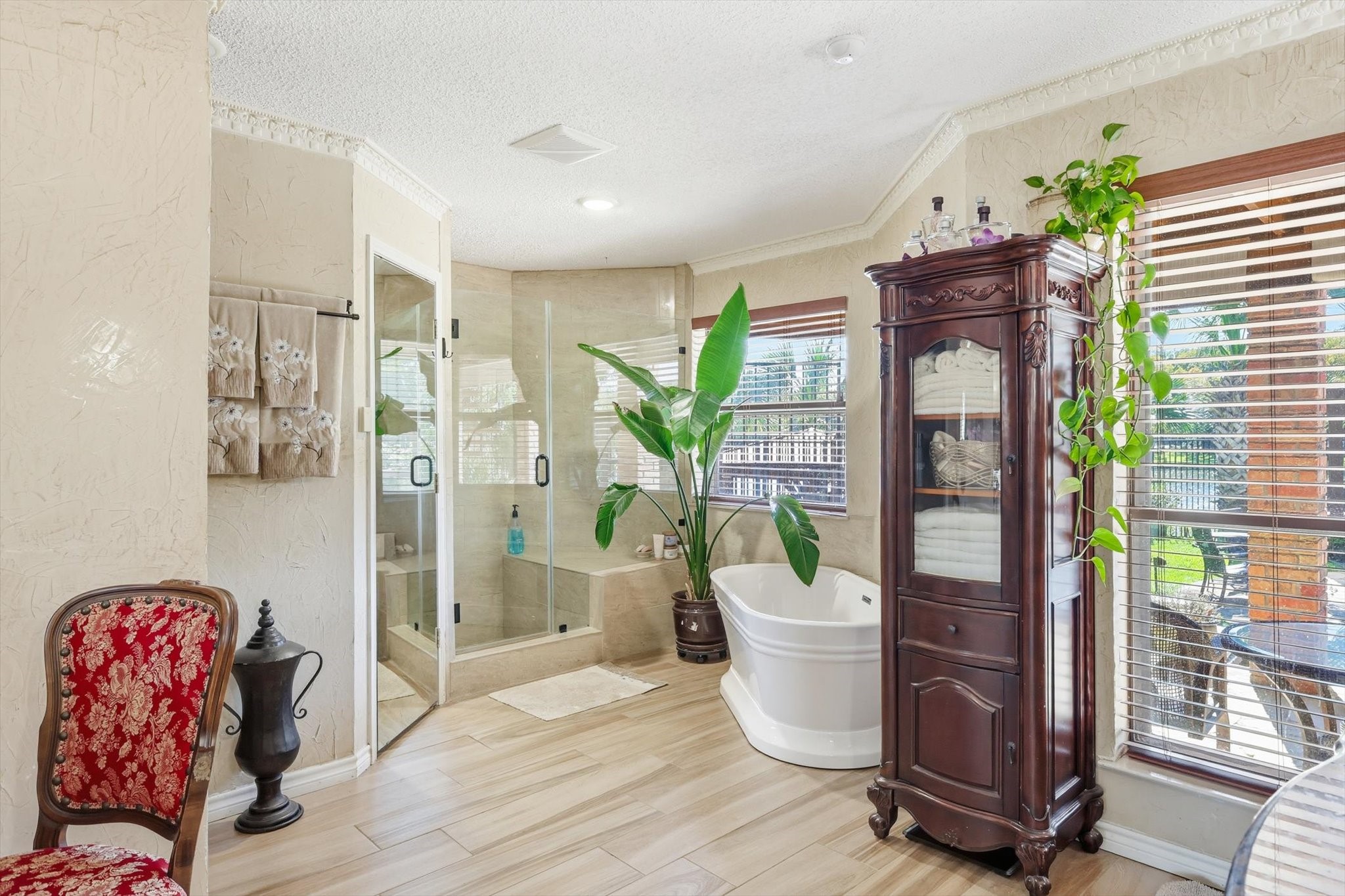 2910 Lakeshore Court Arlington TX 76013