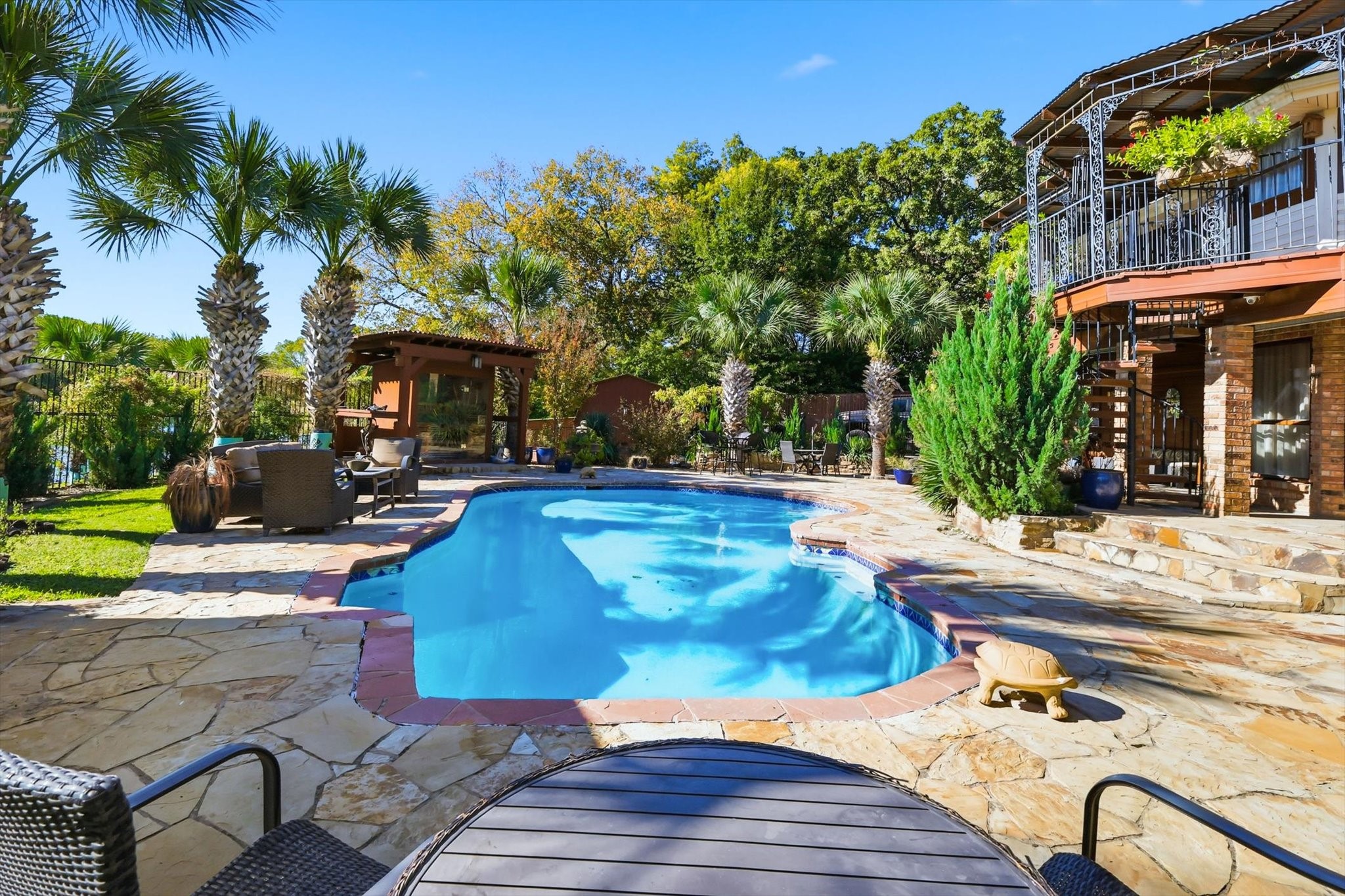 2910 Lakeshore Court Arlington TX 76013
