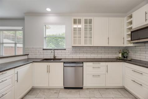 1305 Meadowbrook Drive Mckinney TX 75069