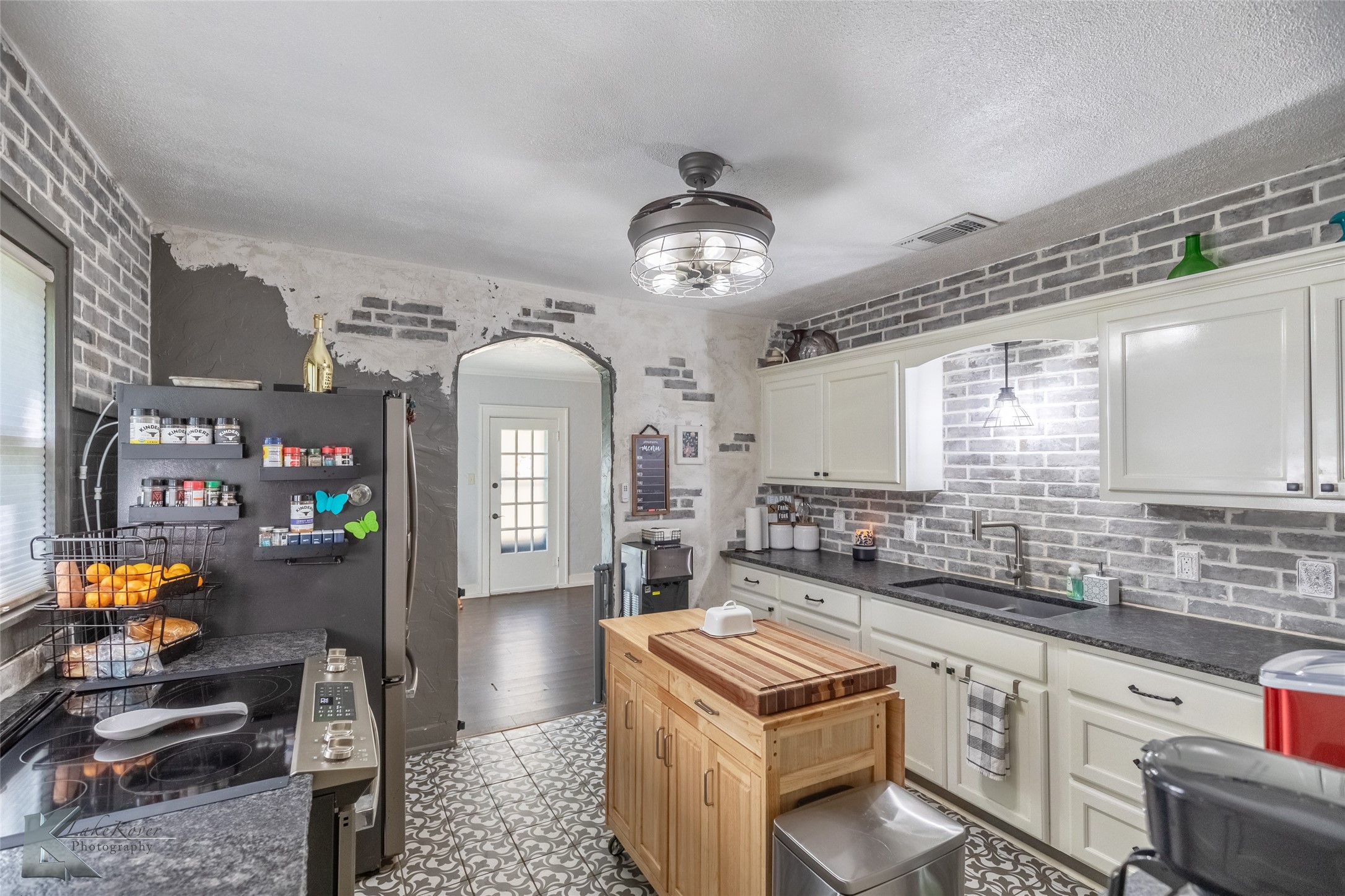 202 E Ross Street Rising Star TX 76471