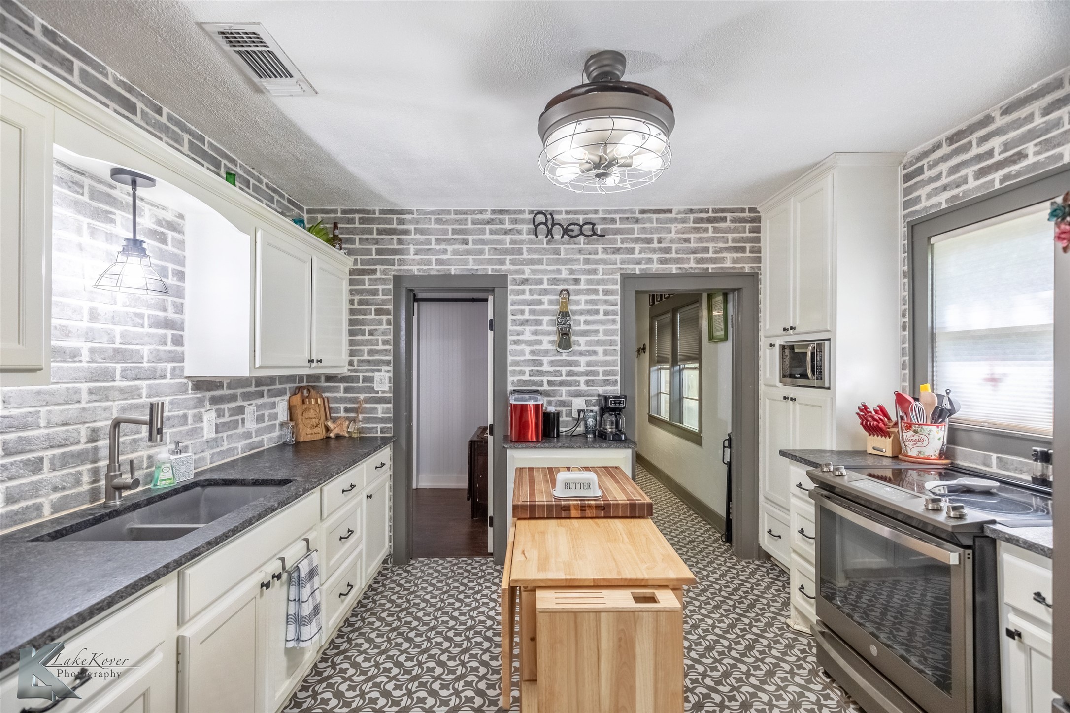 202 E Ross Street Rising Star TX 76471
