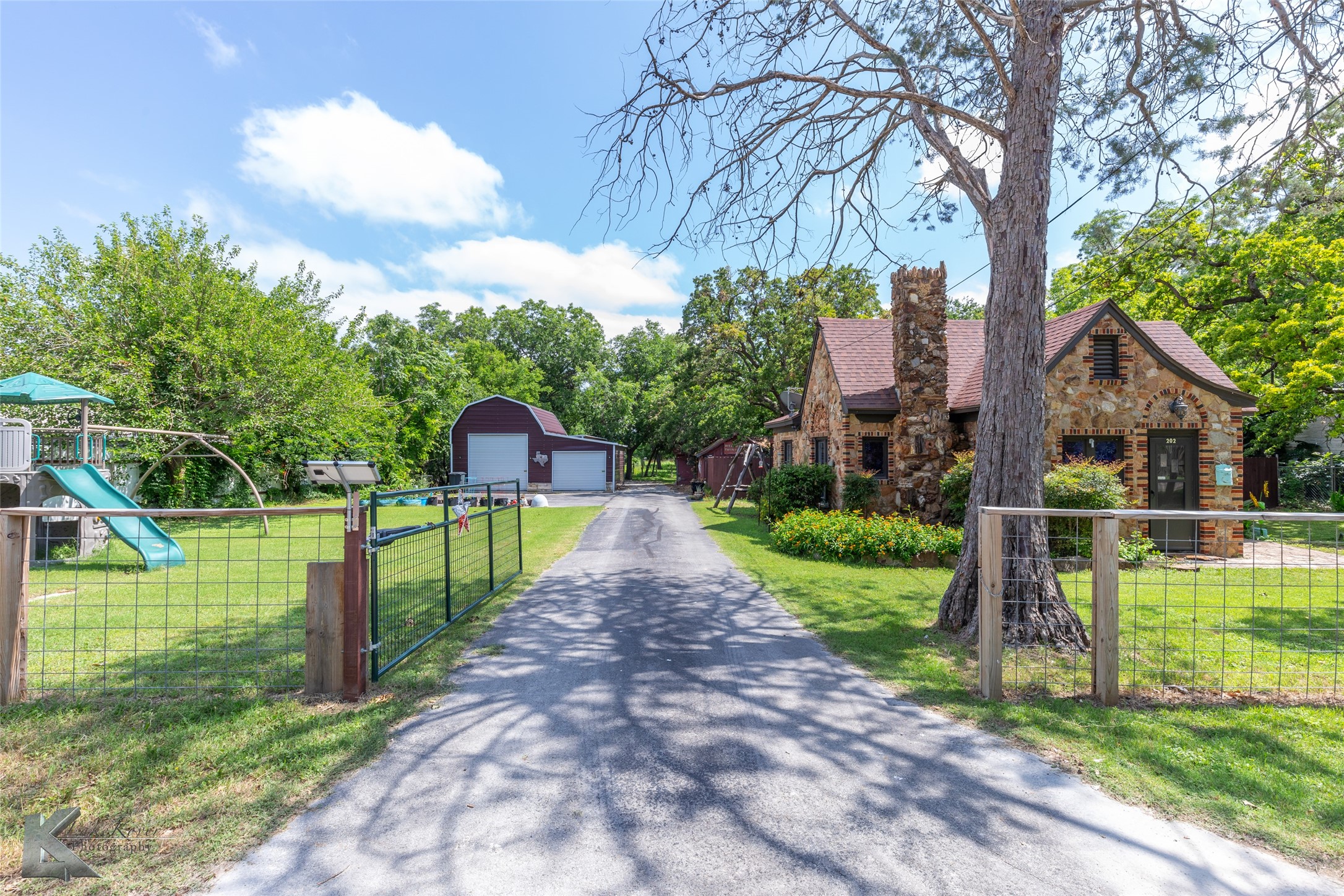 202 E Ross Street Rising Star TX 76471