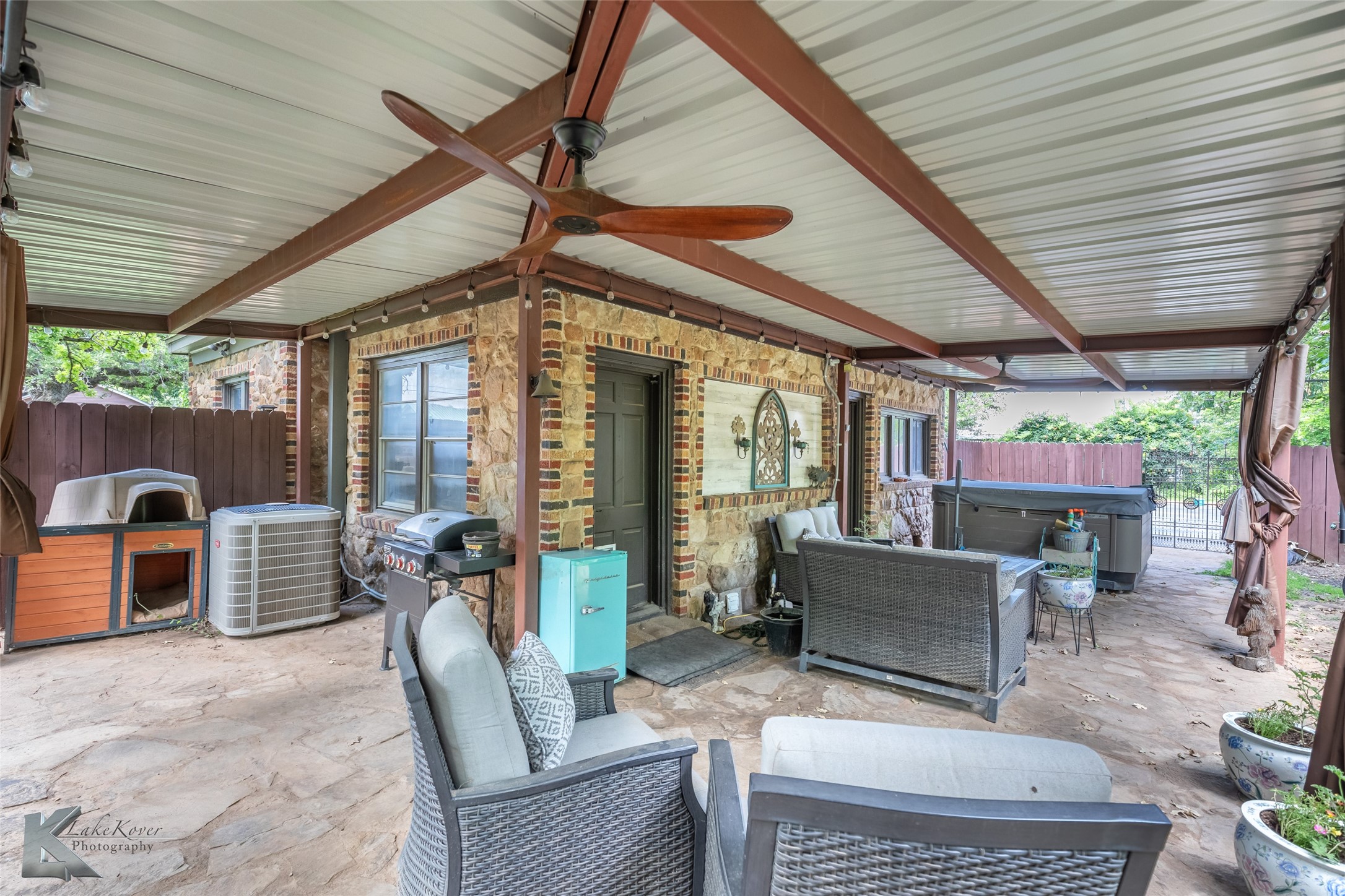 202 E Ross Street Rising Star TX 76471