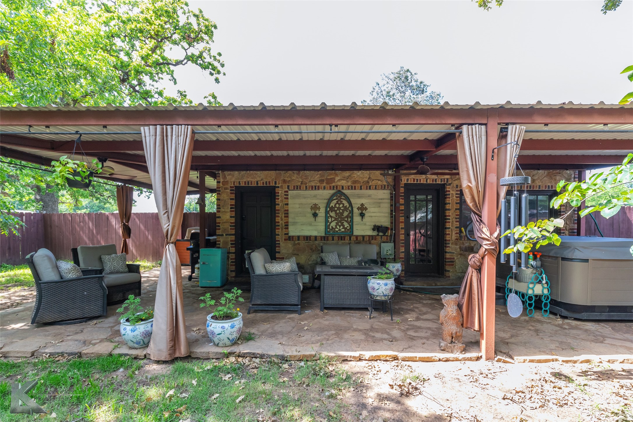 202 E Ross Street Rising Star TX 76471