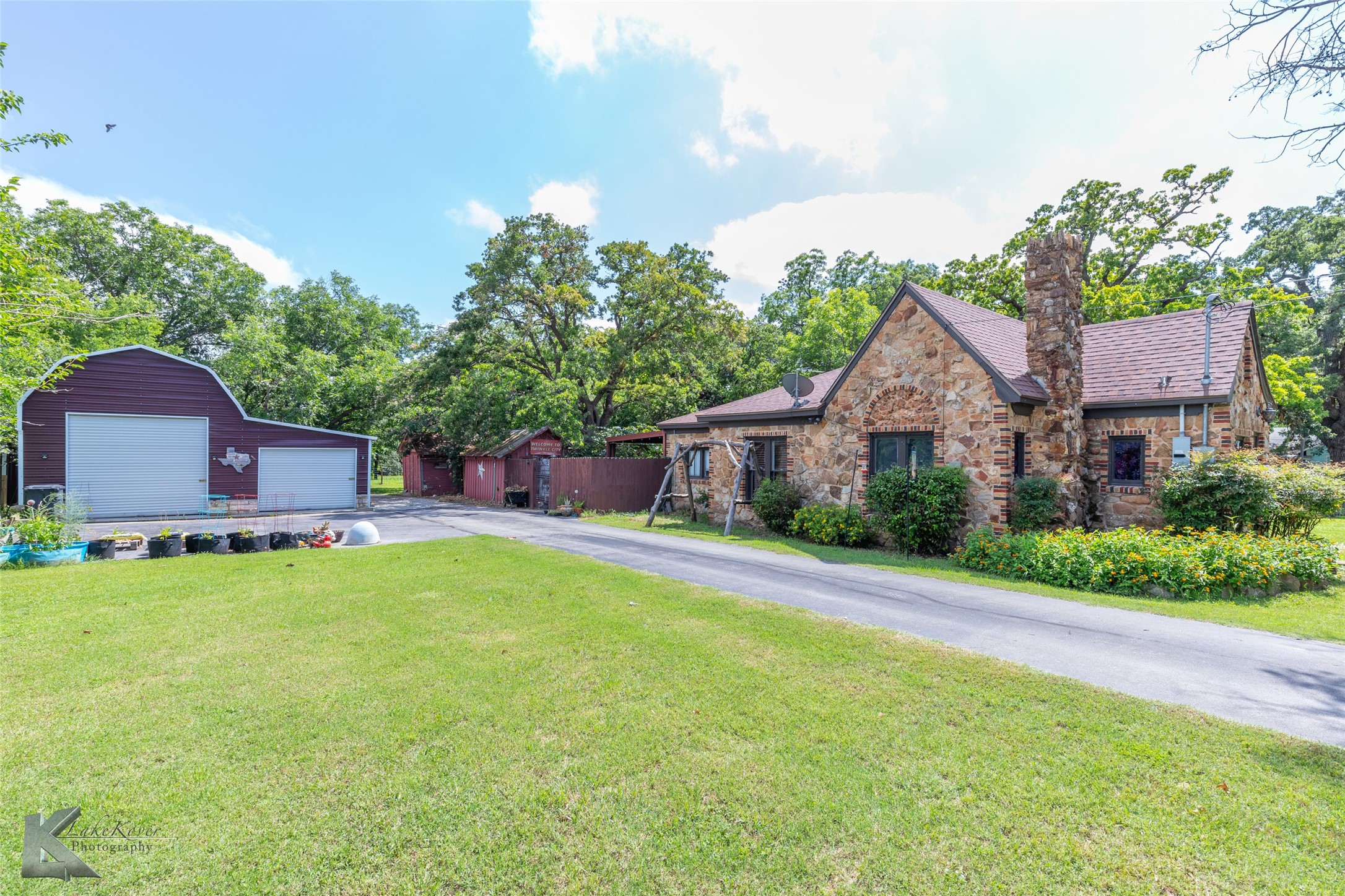 202 E Ross Street Rising Star TX 76471