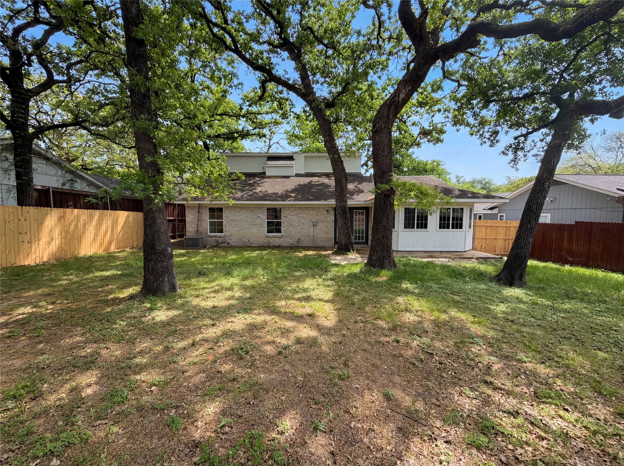 7431 Ridgewick Drive Dallas TX 75217