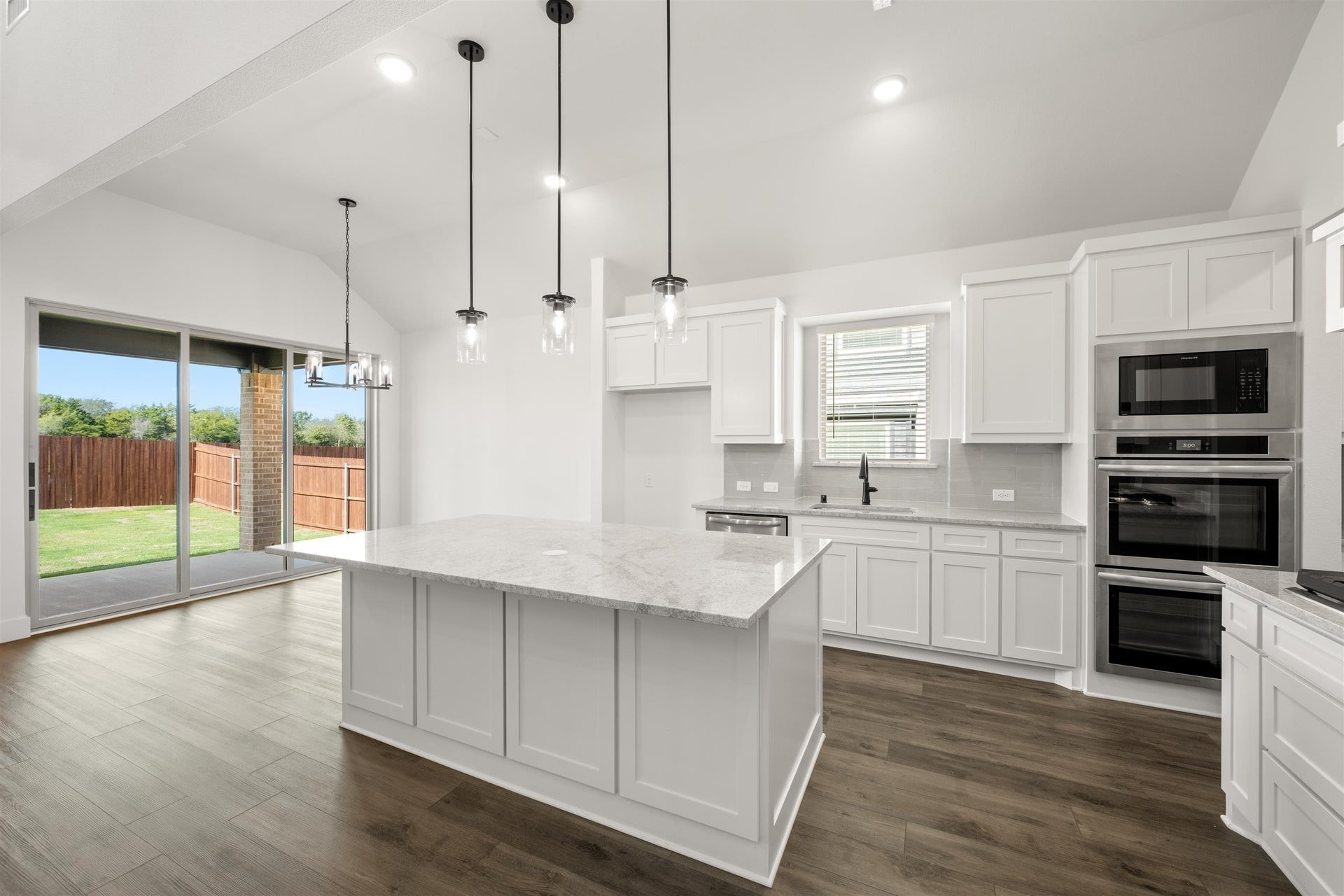 1825 River Hills Court Midlothian TX 76065