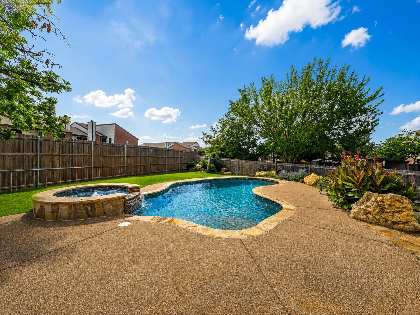6512 Brighton Court North Richland Hills TX 76180