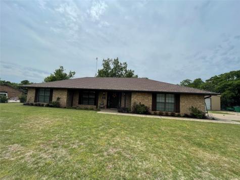 213 Oak Ridge Street Jacksboro TX 76458