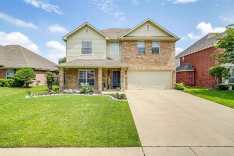 807 Huebner Way Burleson TX 76028