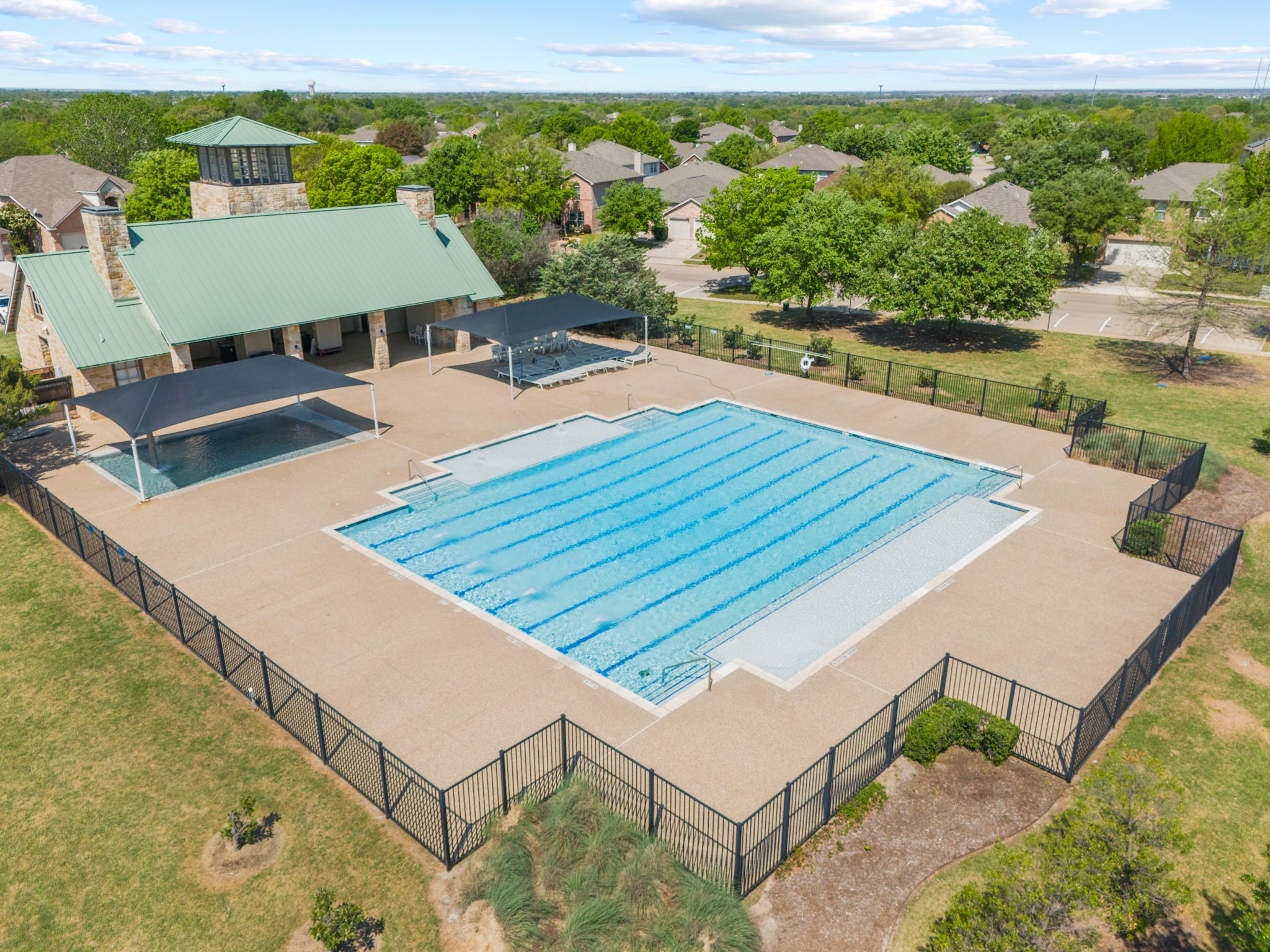 1704 Heron Drive Aubrey TX 76227