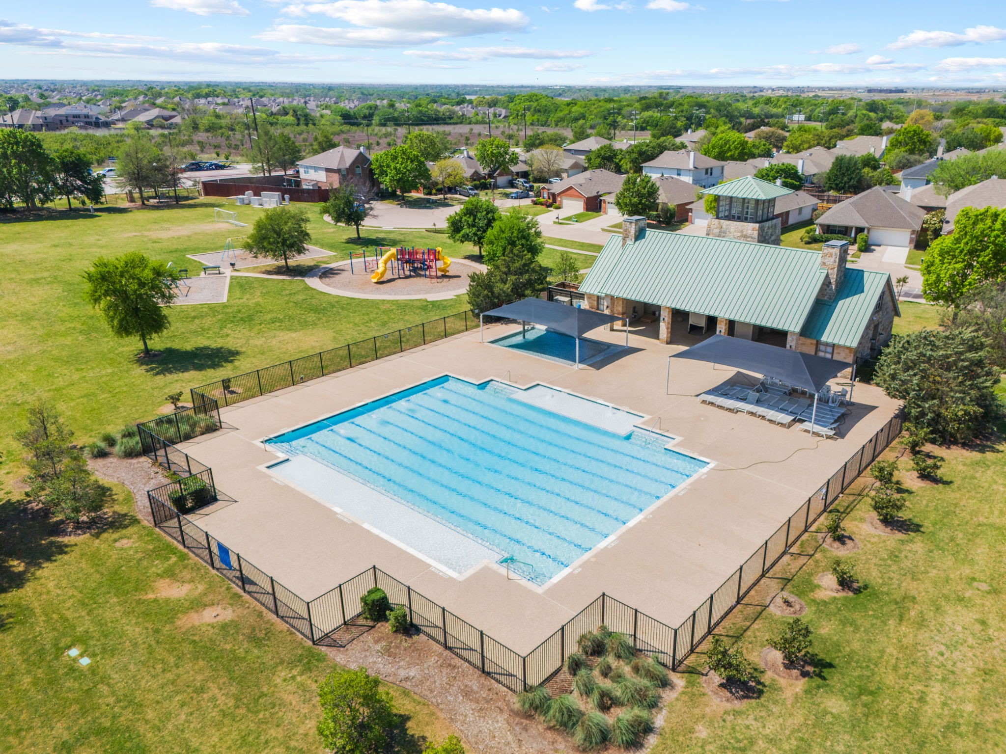 1704 Heron Drive Aubrey TX 76227