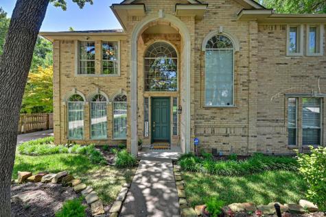 826 Longmeadow Court Desoto TX 75115