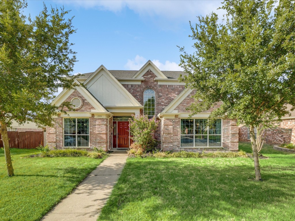 1354 Saddleback Lane Lewisville TX 75067