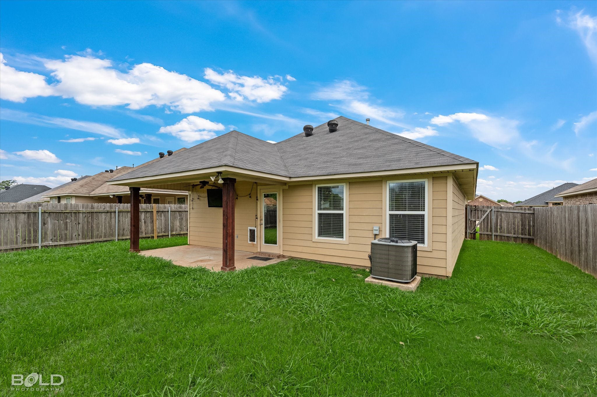 433 Jordan Drive Bossier City LA 71112