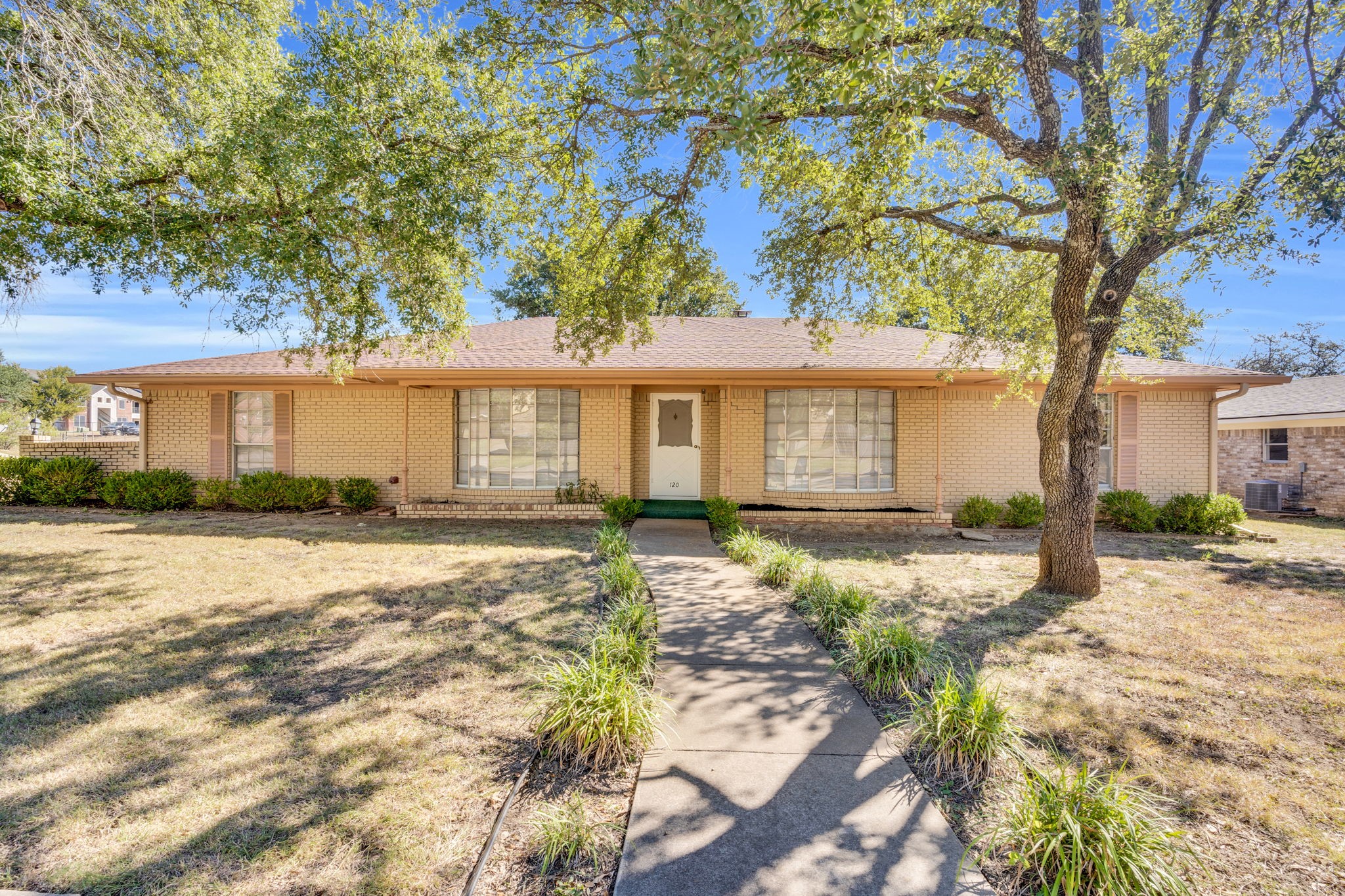 120 Mockingbird Lane Hillsboro TX 76645