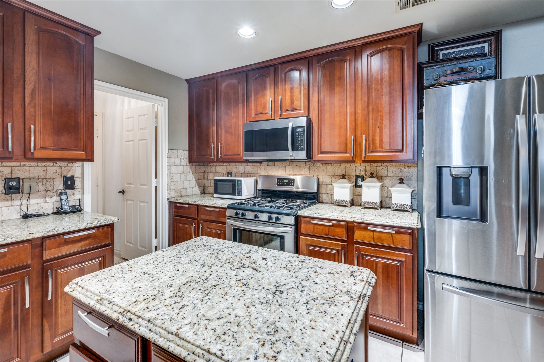 9909 Shelburne Road Fort Worth TX 76244