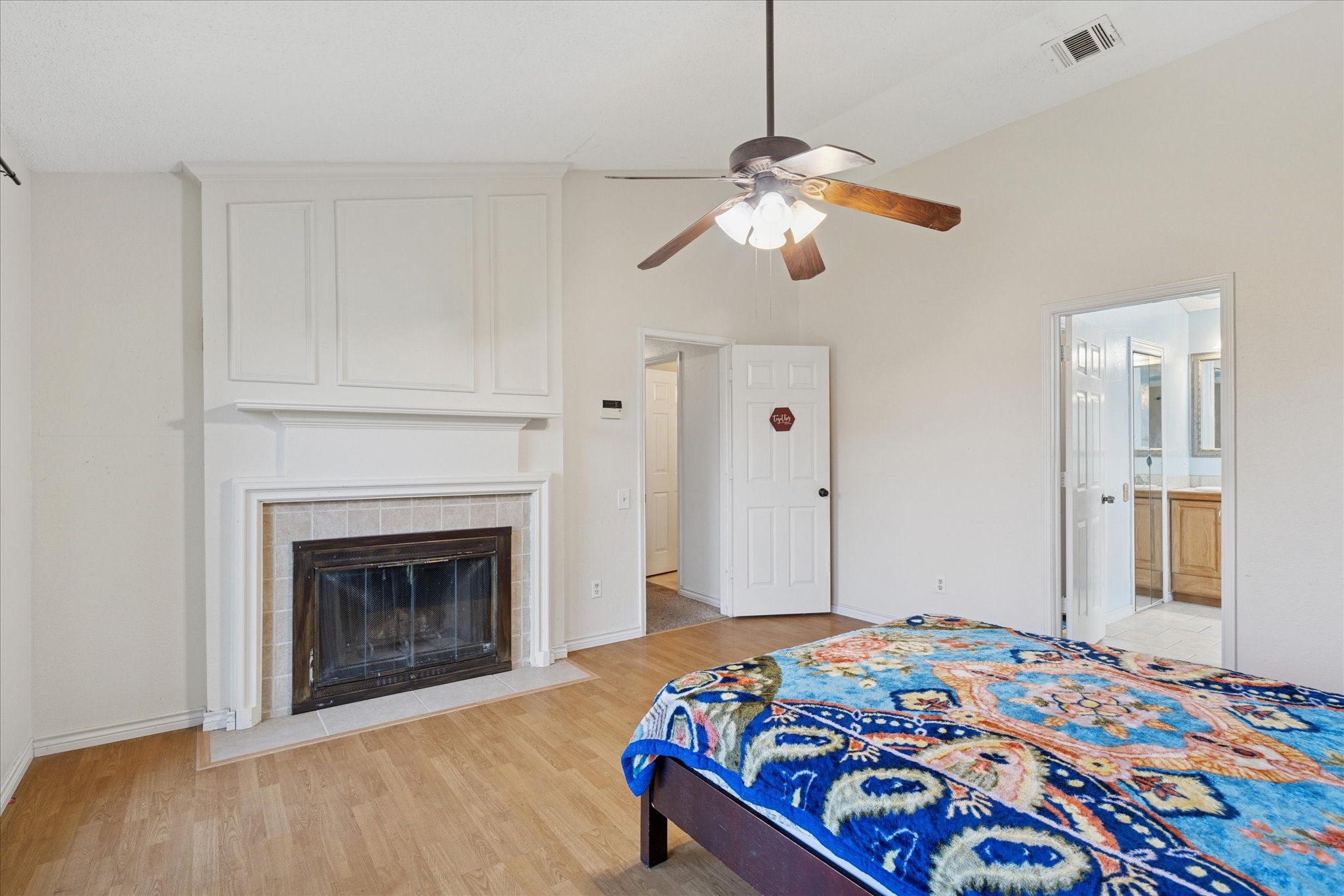 2528 Creekwood Lane Fort Worth TX 76123