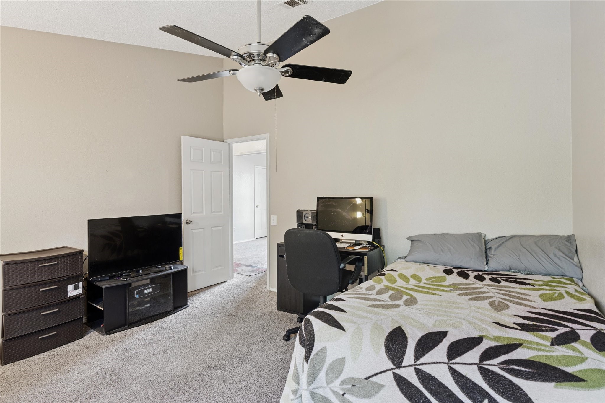2528 Creekwood Lane Fort Worth TX 76123