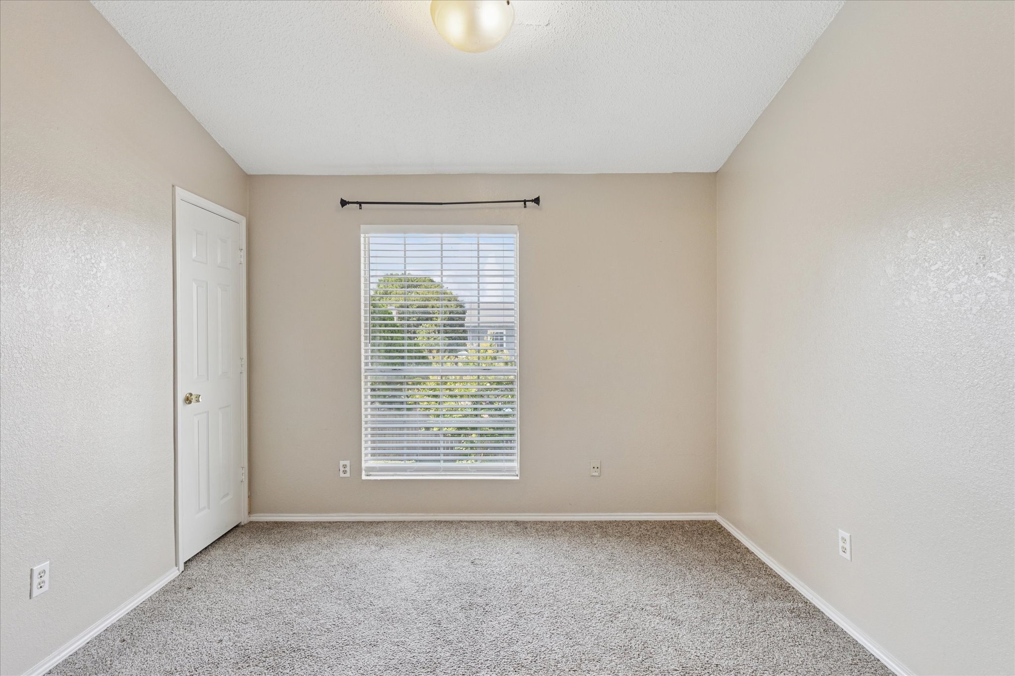 2528 Creekwood Lane Fort Worth TX 76123