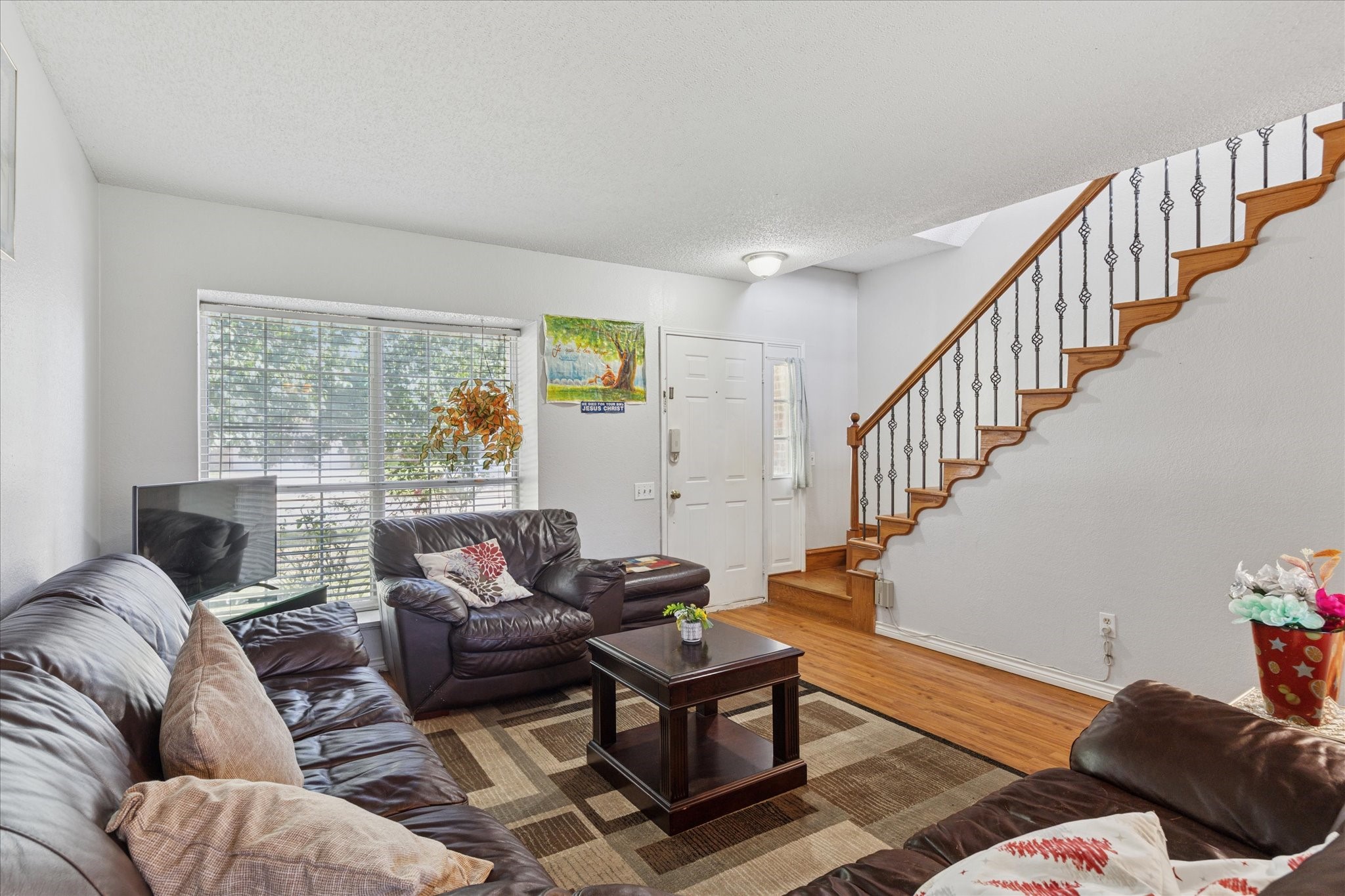 2528 Creekwood Lane Fort Worth TX 76123