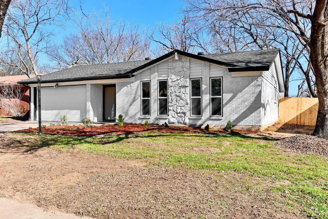 2202 Laurel Oaks Drive Irving TX 75060