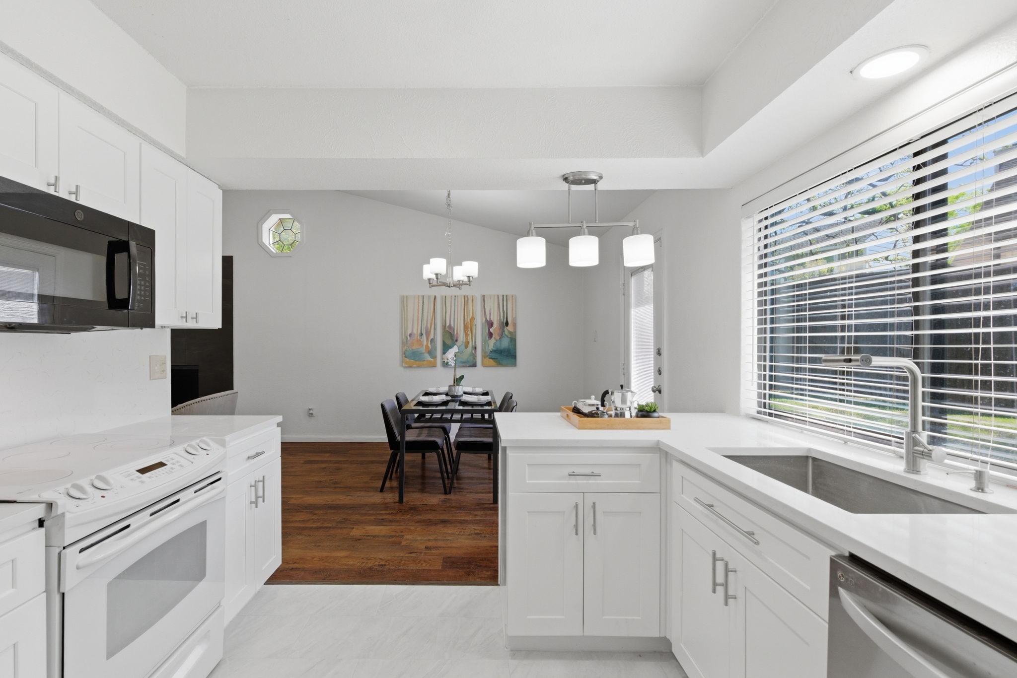 404 Knoll Wood Court Euless TX 76039