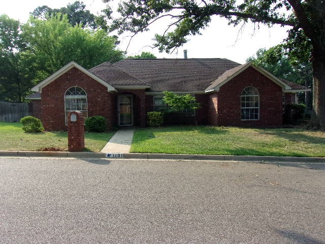 1101 Kensington Court Longview TX 75605