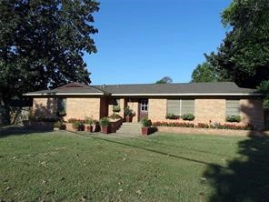 1006 W Cayuga Drive Athens TX 75751