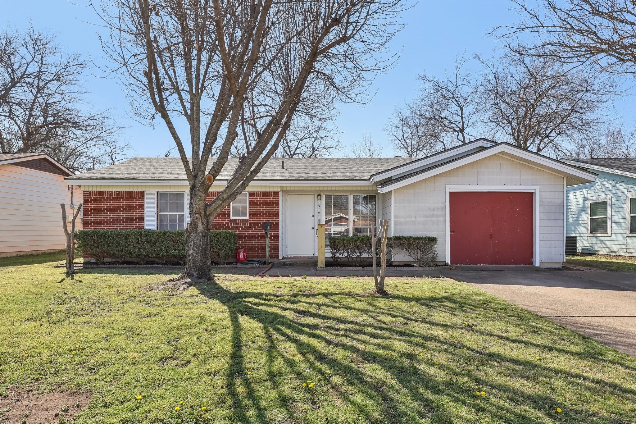 1910 Ridgewood Street Irving TX 75062