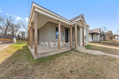 1247 Bonham Street Paris TX 75460