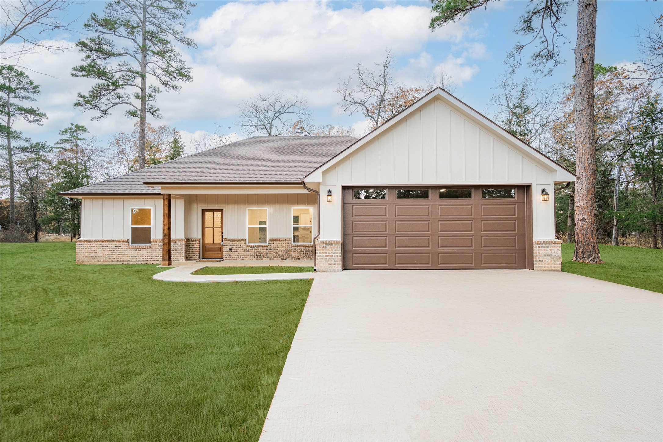 711 King Charles Road Scroggins TX 75480