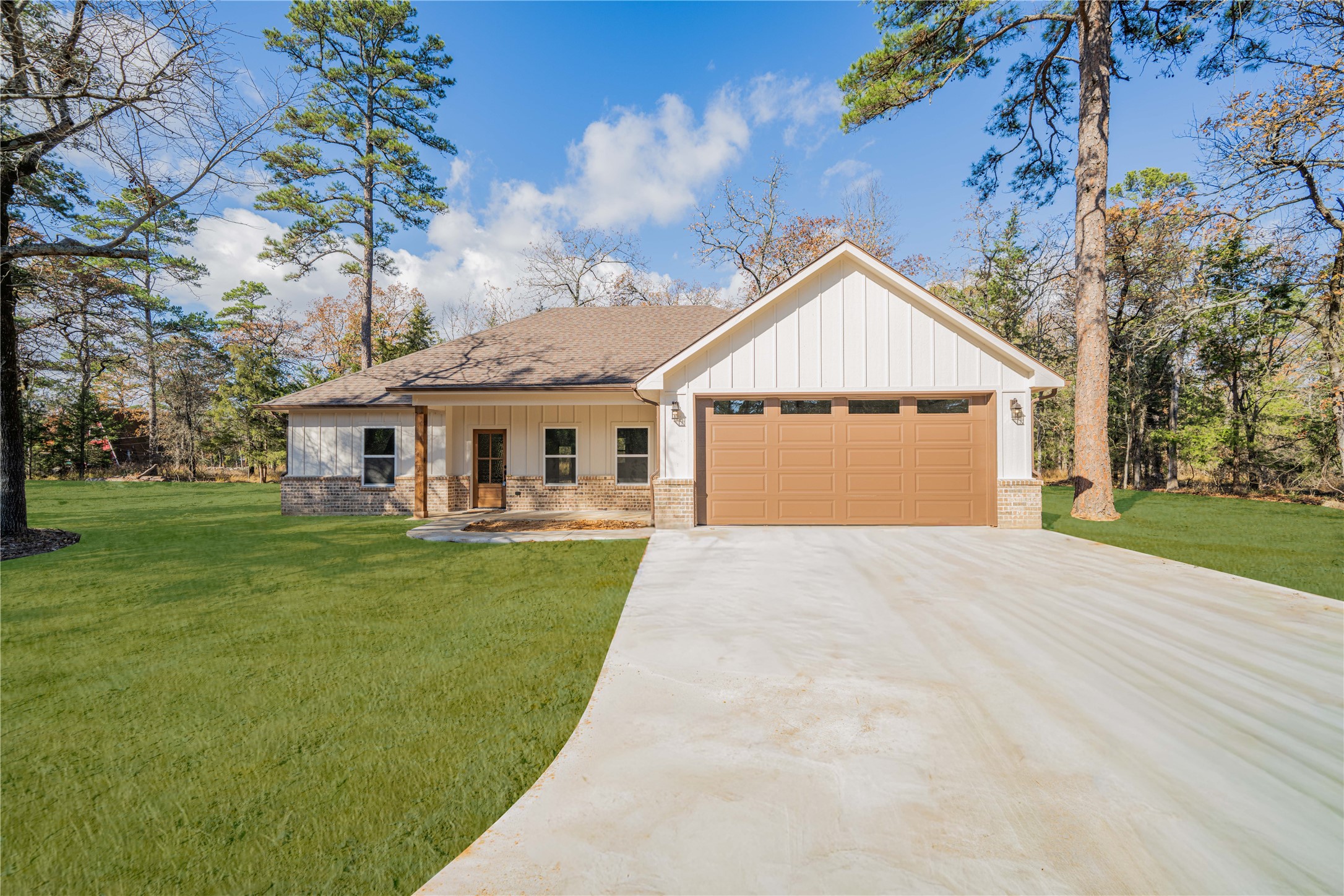 711 King Charles Road Scroggins TX 75480