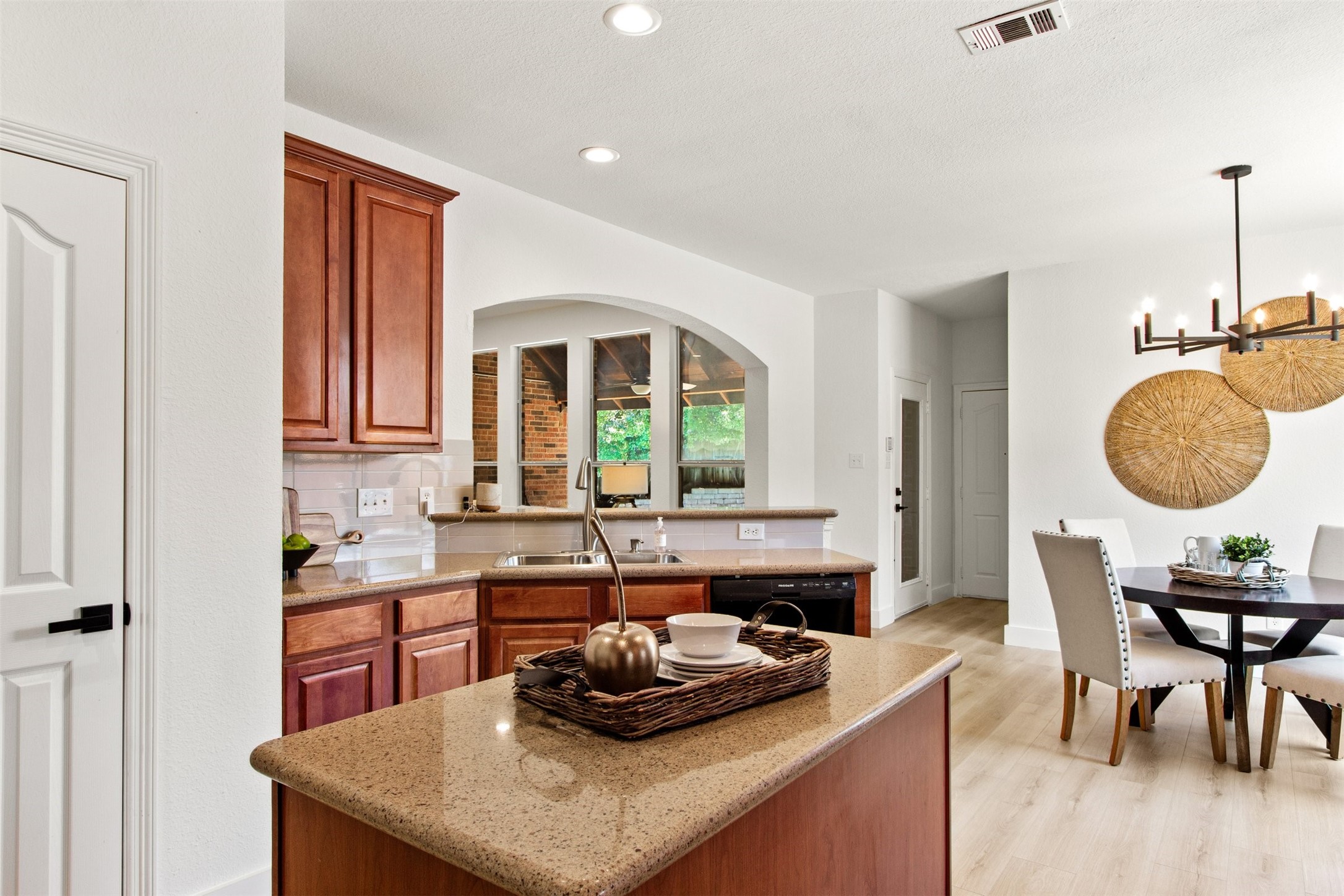 421 Soren Drive Murphy TX 75094