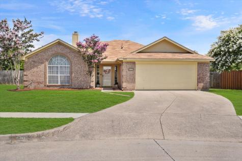 540 Brandy Court Saginaw TX 76179