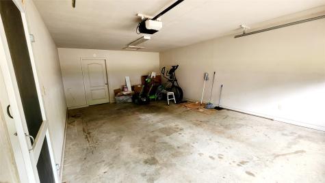 205 N Hubbard Omaha TX 75571