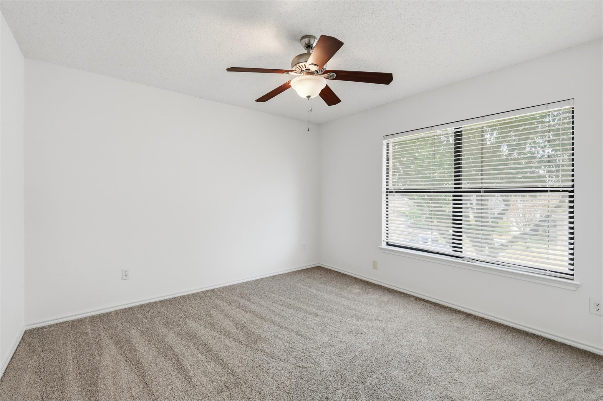 7604 Amsterdam Lane Arlington TX 76002